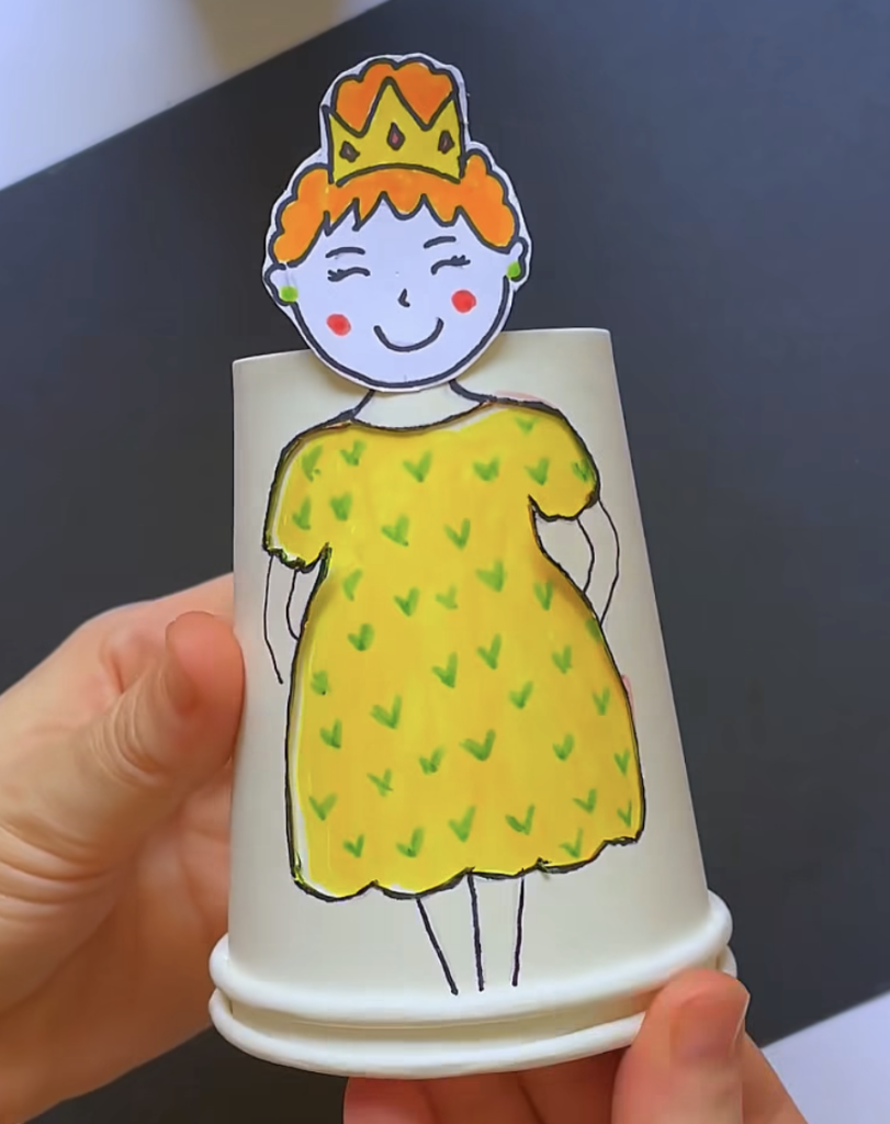 Craft and Activity idea - Easy paper crafts made by children
