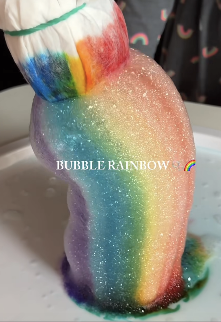 Kid Craft and Activity - Rainbow bubbles craft with coloured bubble foam