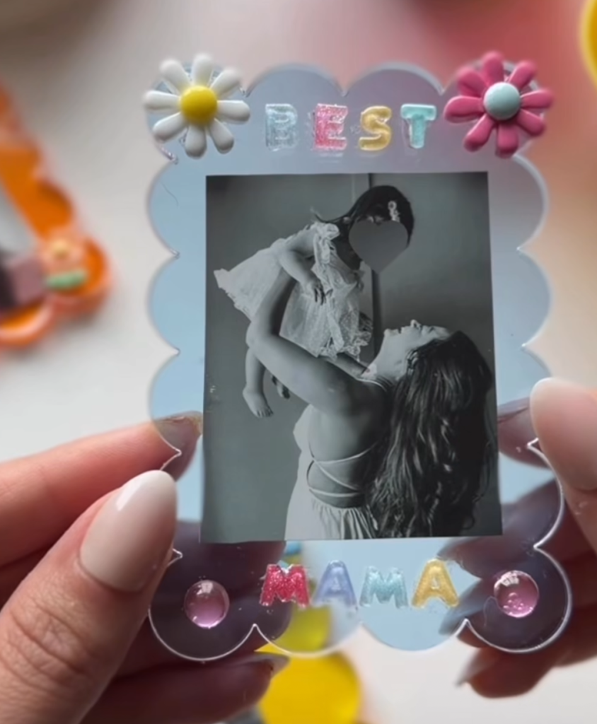 Handmade Best Mom photo frame decorated with flowers